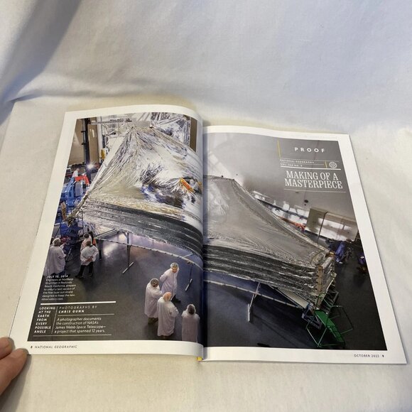 National Geographic October 2023 Space Night Sky Poster Back to the Moon Univers - Picture 5 of 12